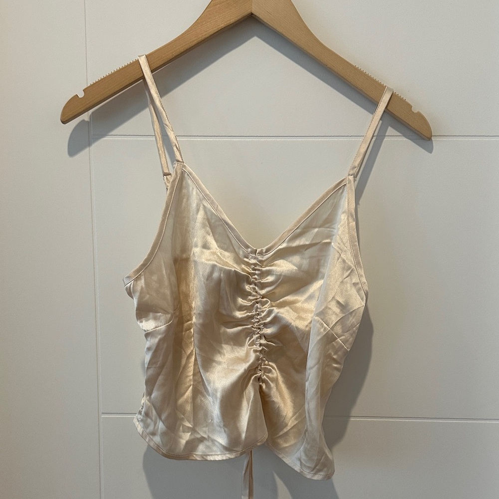 🌟 3/$30. Japna Cream Satin Ruched Tank